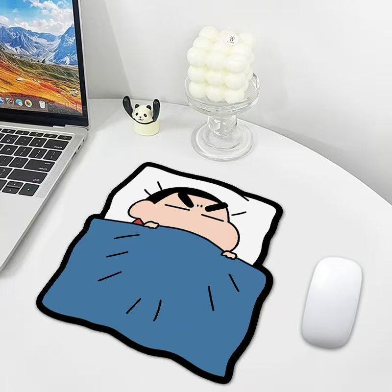 Cute Crayon Shinchan Mouse Pad - Desk Setup Cute ulasan dan harga
