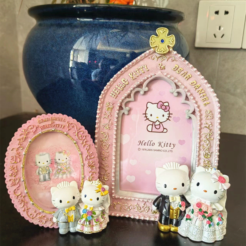 Sanrio Hello Kitty Resin Photo - Desk Setup Photo ulasan dan harga